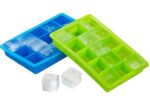 ICE CUBE TRAY (green / blue) 2 PACK